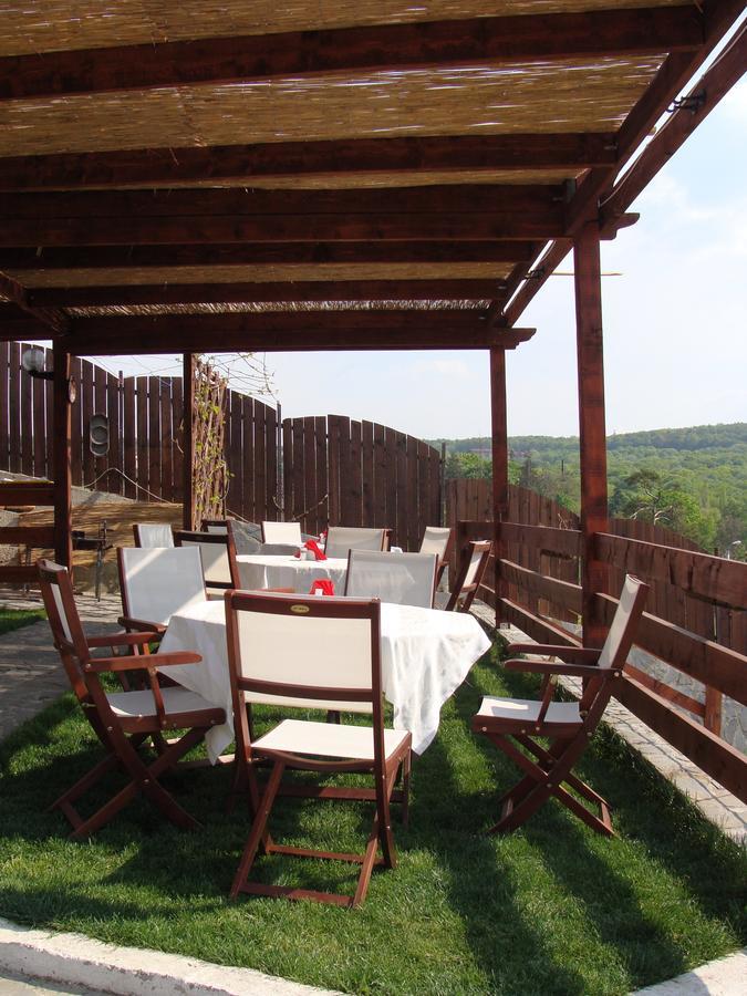Pensiunea Taverna Bucium Iasi Exterior photo