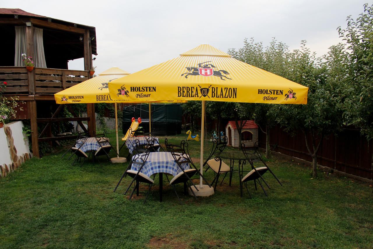 Pensiunea Taverna Bucium Iasi Exterior photo